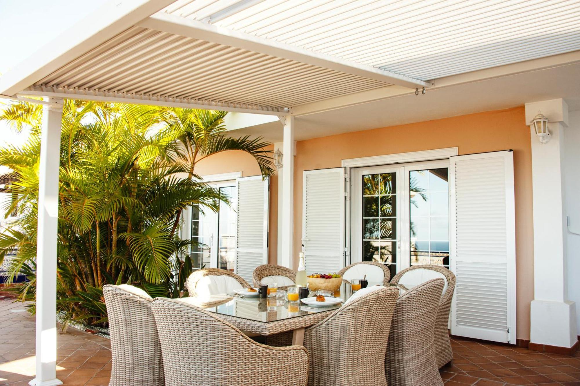 Villa Marbella-Private Heated Pool And Breathtaking View アデヘ エクステリア 写真