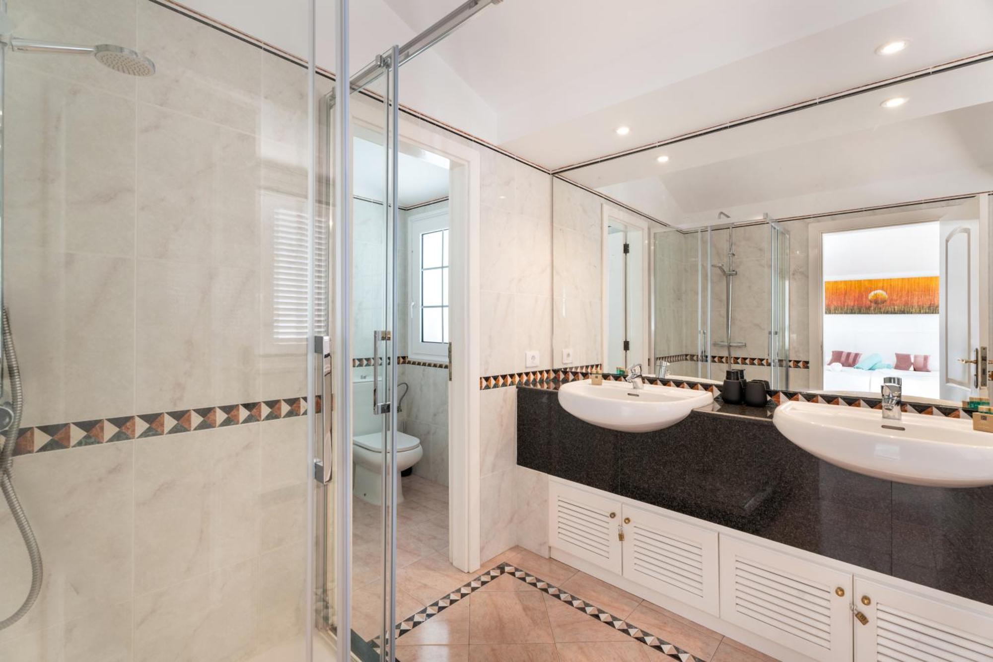 Villa Marbella-Private Heated Pool And Breathtaking View アデヘ エクステリア 写真