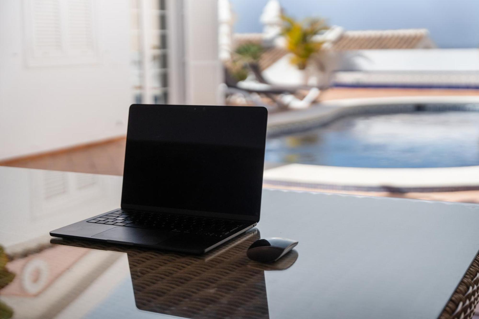 Villa Marbella-Private Heated Pool And Breathtaking View アデヘ エクステリア 写真