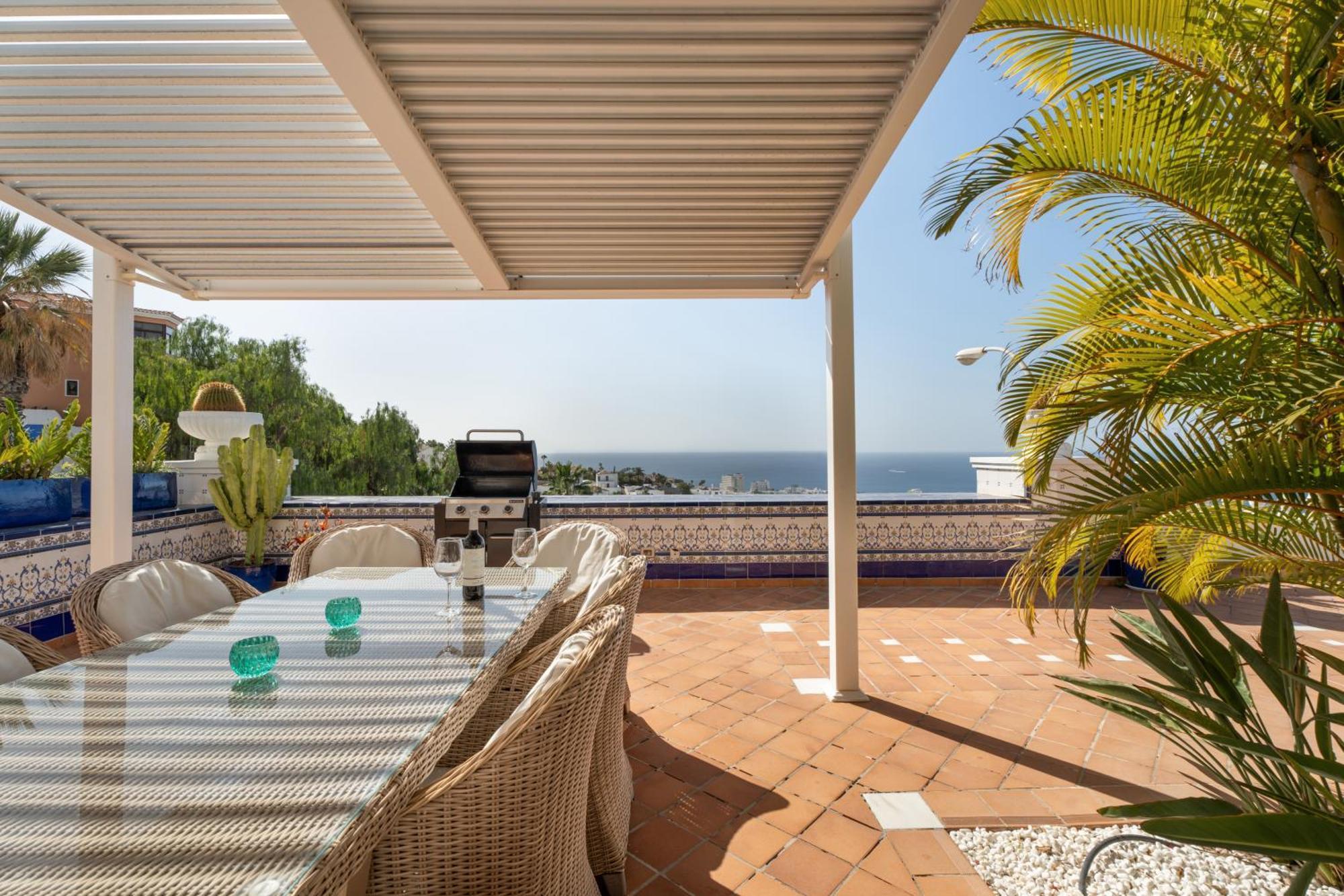 Villa Marbella-Private Heated Pool And Breathtaking View アデヘ エクステリア 写真